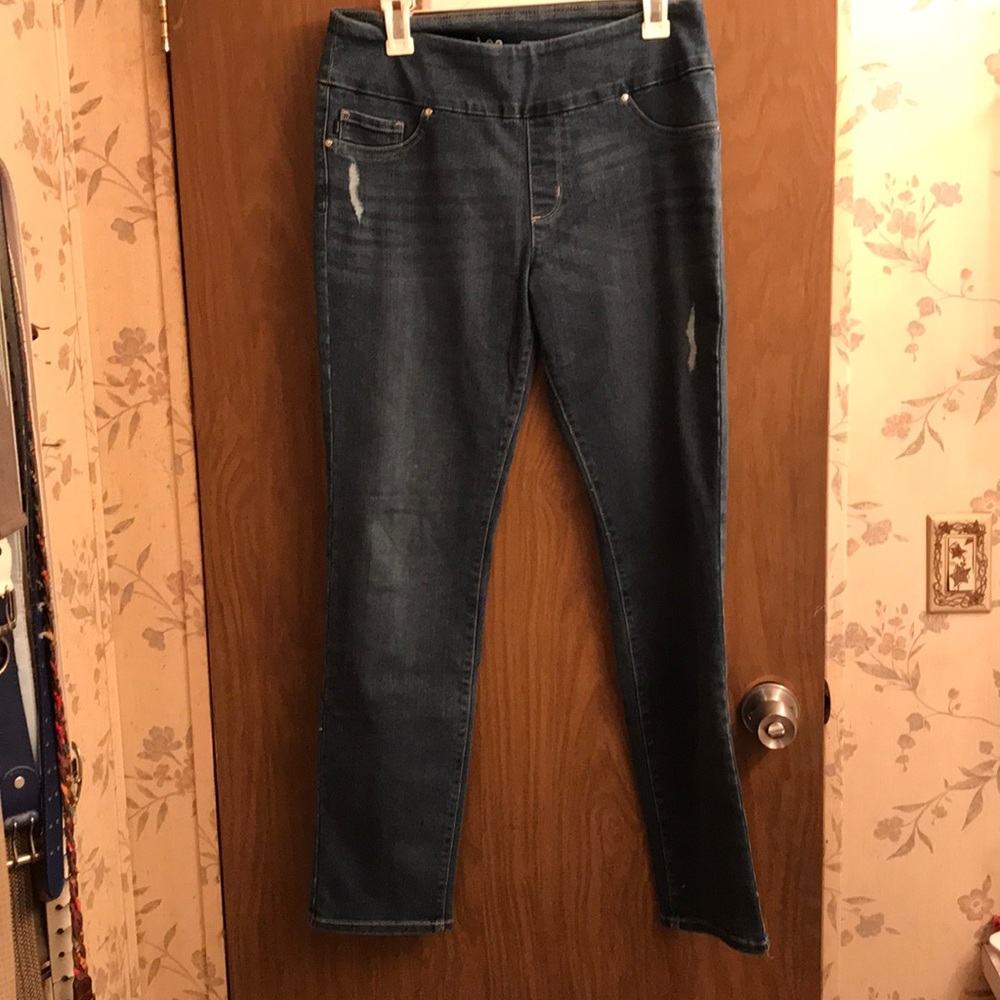 Women’s jeans size 10slim